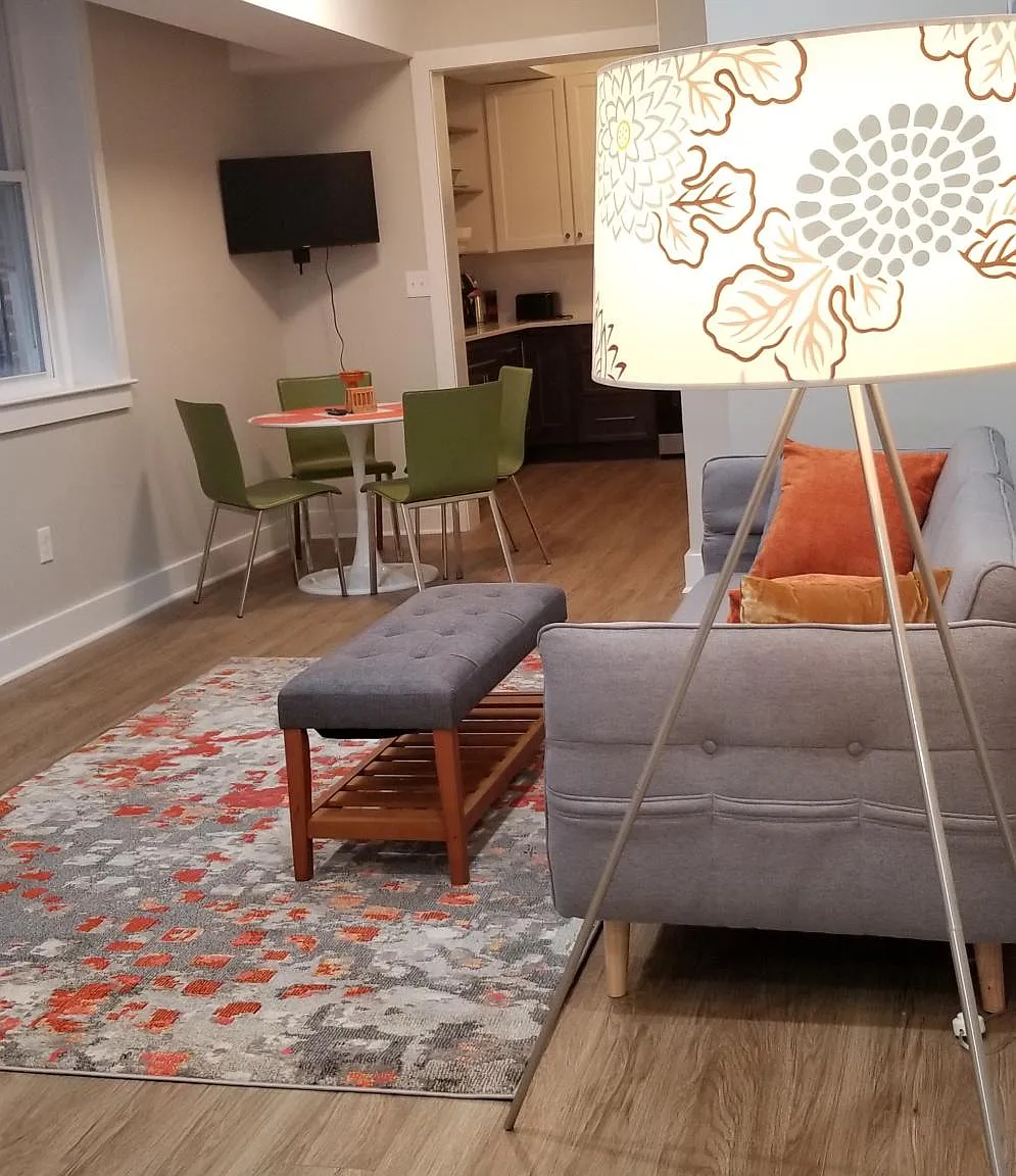 1225 Harvard St NW — Photo 3