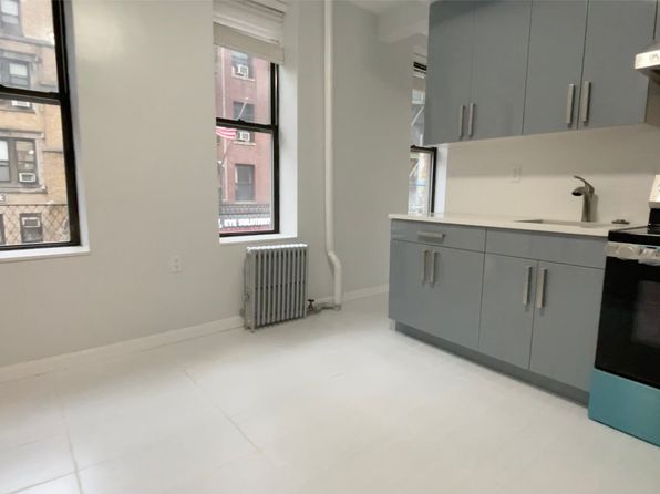 34 Mott St #13A