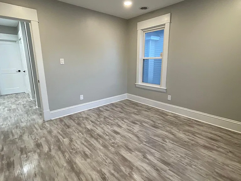 1425 State St #2 — Photo 24
