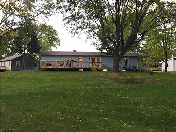 3rd image of 3809 Lee Ann Dr
