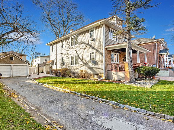 3rd image of 140-26 182nd St