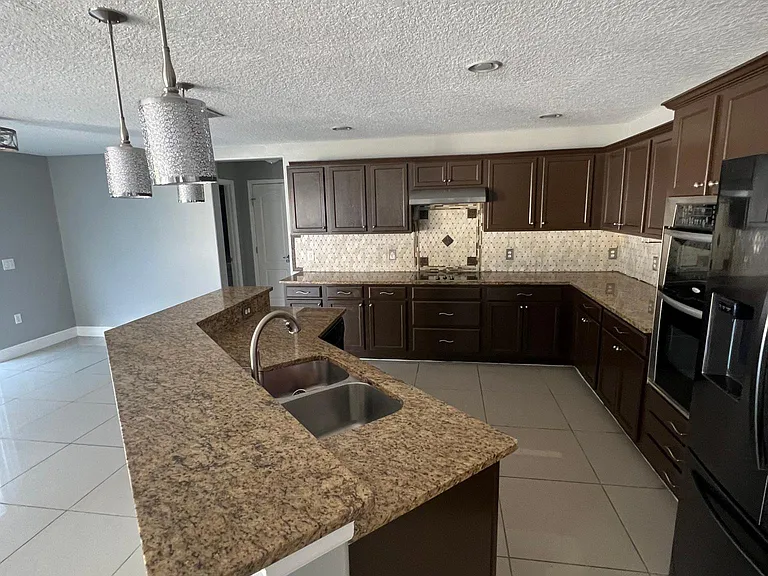 423 San Carlo Rd — Photo 16