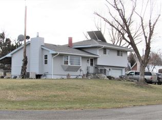 101 S Whitman St, Lacrosse, WA 99143