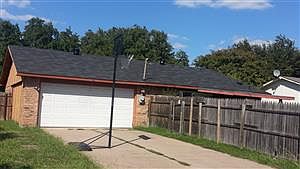 2nd image of 741 Oakland St