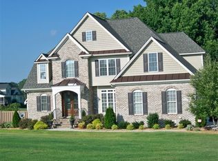 3167 S Eagle Ridge Dr, Rocky Mount, NC 27804