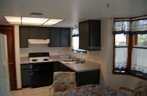 2nd image of 1008 Windsong Cir