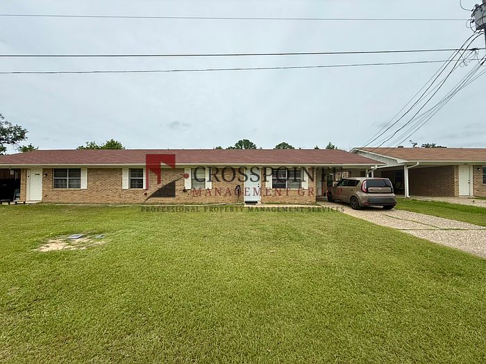 1st image of 12440 Cimmarron Dr #208