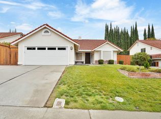 369 Clarescastle Way, Vacaville, CA 95688