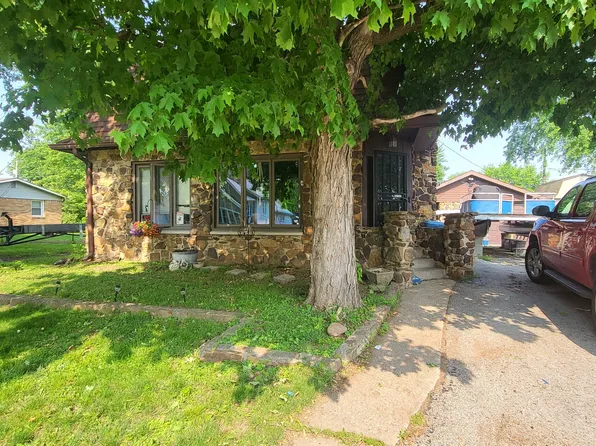 3045 4th Ave E, Indianapolis, IN 46221