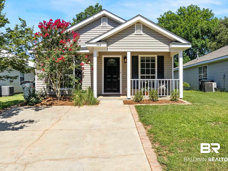 1st image of 705 Crystal Wells Ct N