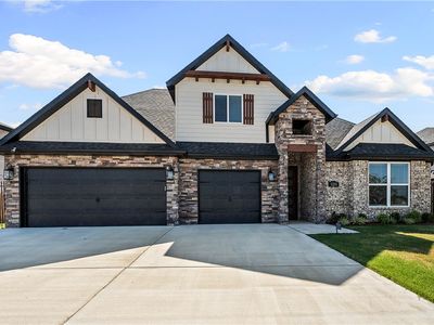 1211 Longbourn Dr, Centerton, AR, 72719