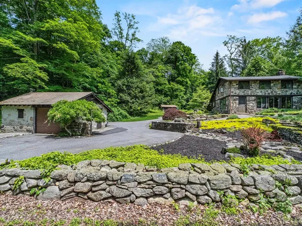 1670 Baptist Church Road, Yorktown Heights, NY 10598