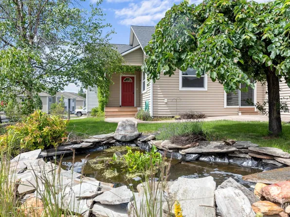 1308 Edinborough Ct, Moscow, ID 83843