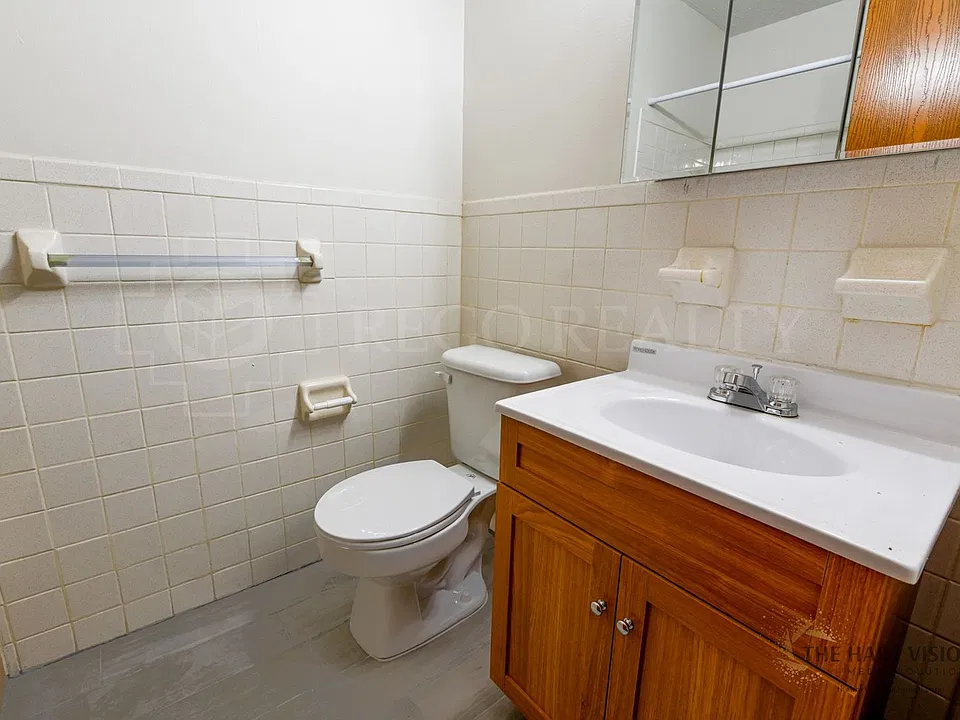322 Hudson St / Luca Investments LLC