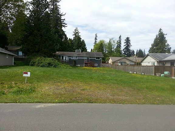 2nd image of 8127 Coquitlam Pl