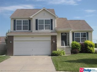 19604 Laci St, Omaha, NE 68135