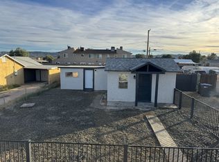 313 W Robertson Rd, Ridgecrest, CA 93555