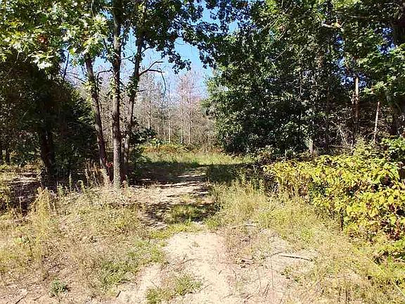 5th image of 20989 E County Road 700 N
