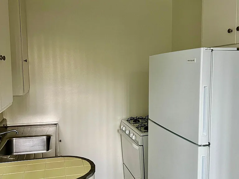 12110 Hoffman St #2 — Photo 11