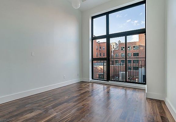 3rd image of 120 S 4th St APT 3C