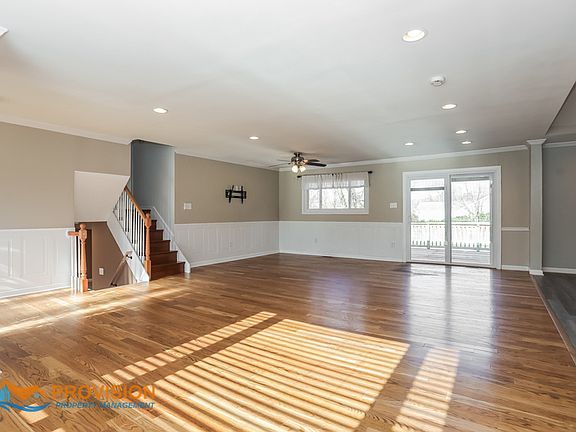 3rd image of 3025 Rock Dr