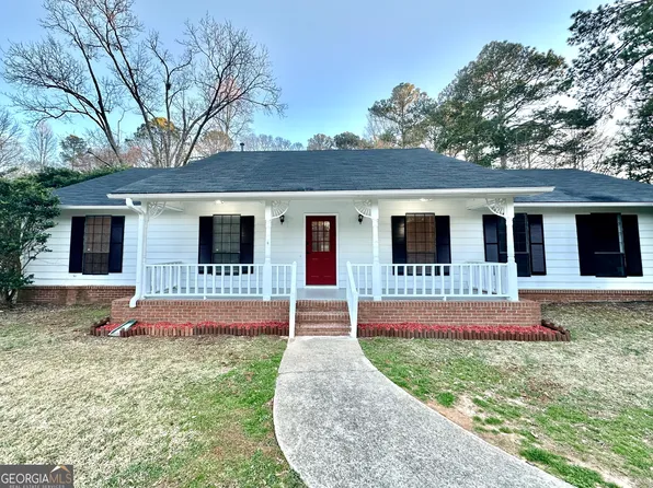 134 Carrollwood Dr, Fayetteville, GA 30215