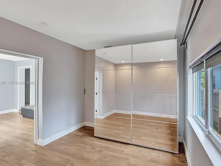 9040 Carlyle Ave — Photo 22
