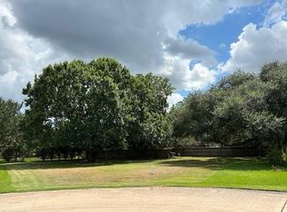 33307 Whiting St, Weston Lakes, TX 77441