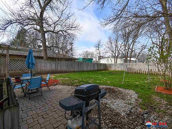 2nd image of 1621 N 21st St