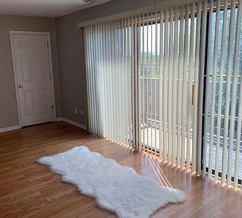 4th image of 274 W Court Of Shorewood