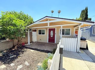 236 E 52nd St, Long Beach, CA 90805