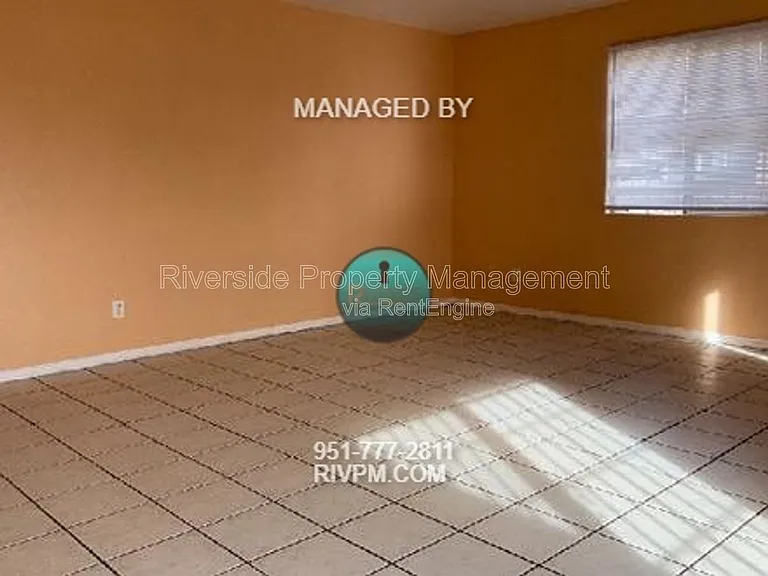 7257 Wakefield Ct — Photo 10