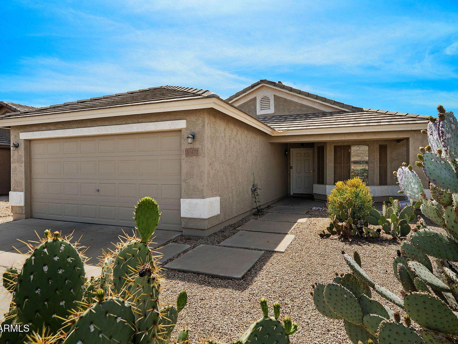 30472 N SUNRAY Drive