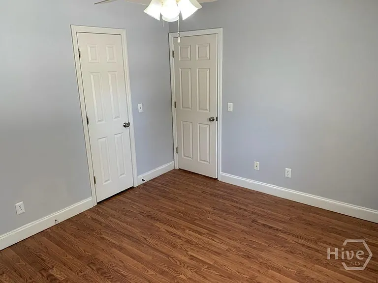 7308 Mayer Ave — Photo 3