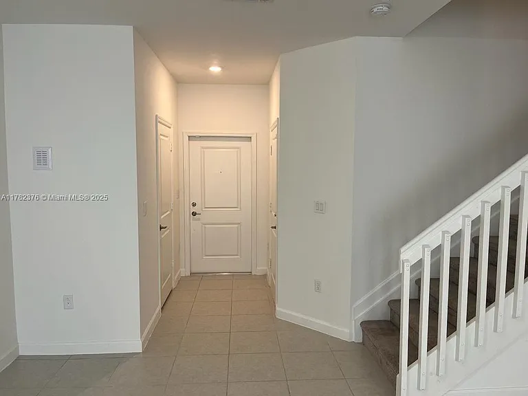 25556 SW 108th Ave — Photo 17