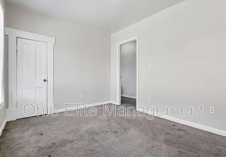 347 1/2 E Welch Ave — Photo 13