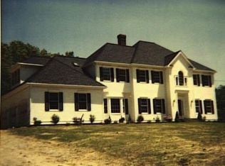 123 Queens Grant Dr, Fairfield, CT 06430