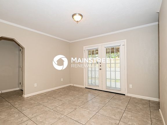 5th image of 907 Edgefield Cir
