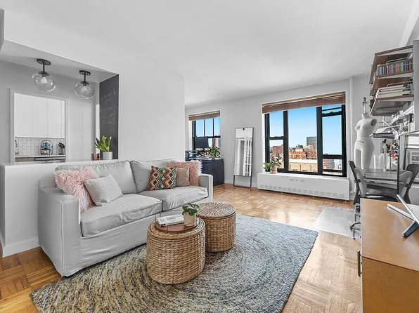 361 Clinton Ave APT 11D, Brooklyn, NY 11238