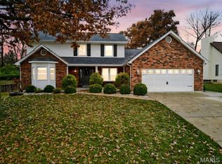 3629 Meadowglen Ct, Saint Charles, MO 63303