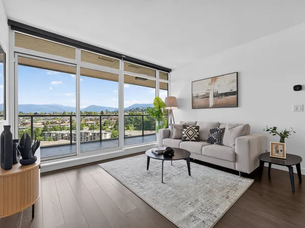 4880 Lougheed Hwy #1403, Burnaby, BC V5C 0N1