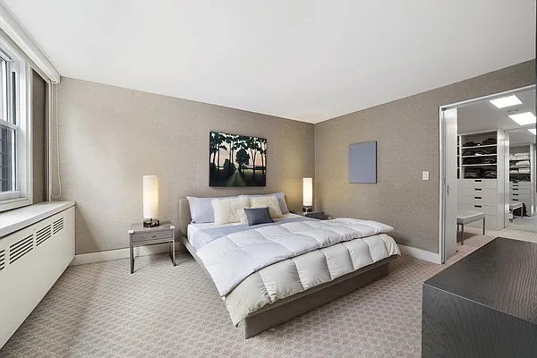 Sold by Corcoran | media 21