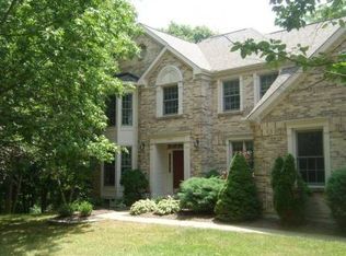 558 Belle Meade Farm Dr, Loveland, OH 45140