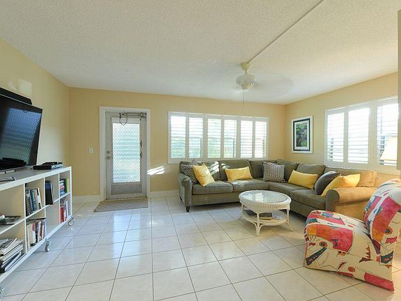 3rd image of 220 Dorchester Way #J-2200