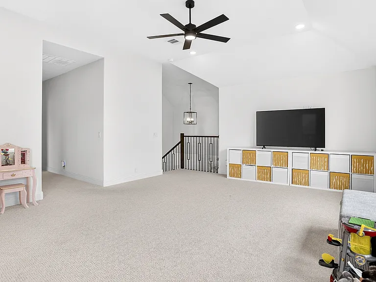 4010 Zina Ln — Photo 26