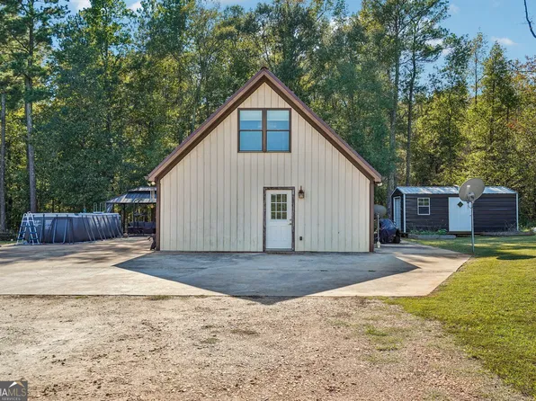 1060 Sewell Church Rd, Mansfield, GA 30055