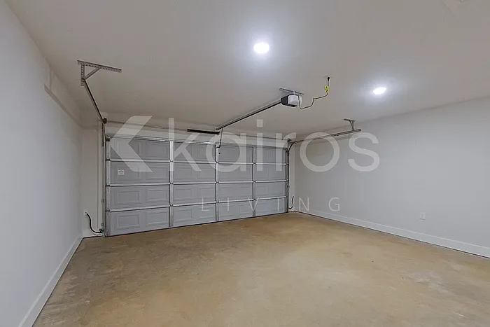 1883 Landing Pl — Photo 21