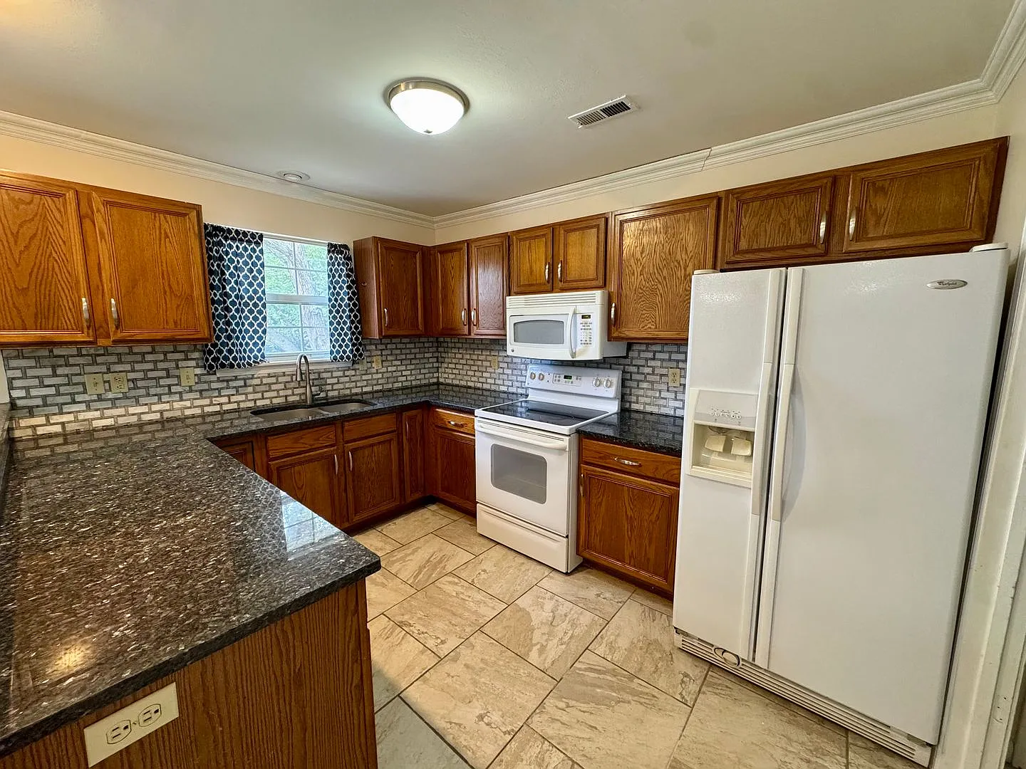 Southeast Columbia Rental Near MU! — Photo 4