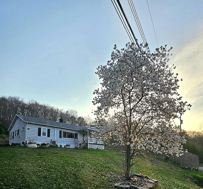 1st image of 171 Bluestone Blvd