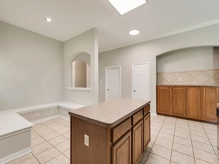 7600 Shasta Dr — Photo 13
